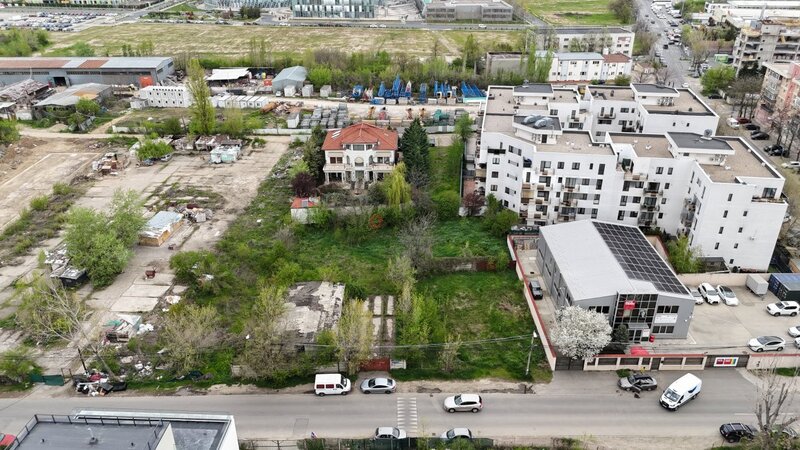 Straulesti, sector 1, Bucuresti, teren 1412 mp.